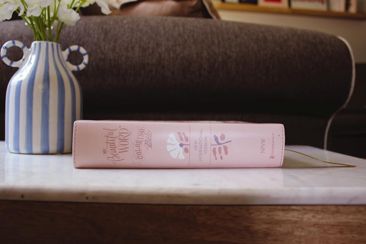 NIV Beautiful Word Coloring Bible (Leathersoft Pink)