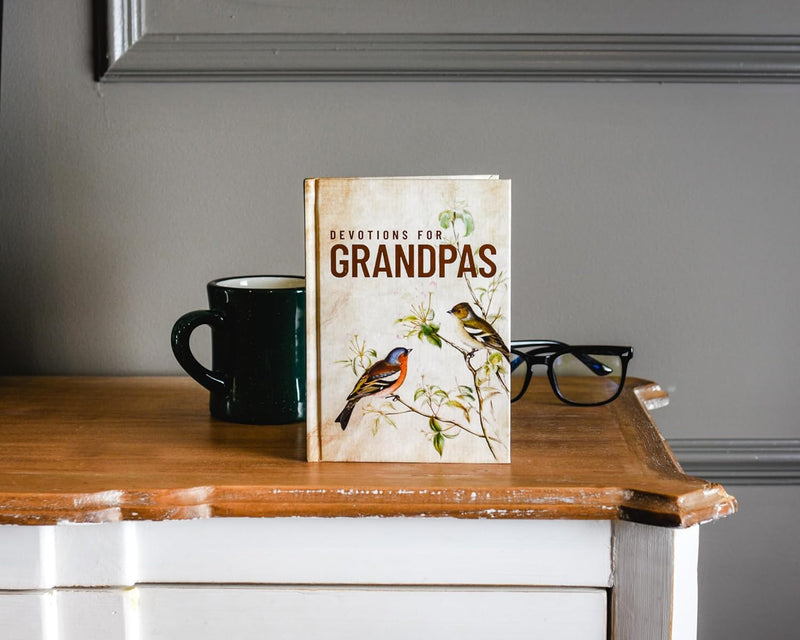 Devotions for Grandpas: A 40-Day Bible Devotional to Encourage and Inspire Grandfathers – The Perfect Christian Gifts for Men