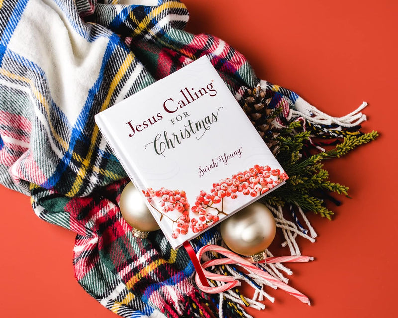 Jesus Calling for Christmas, Padded Hardcover, with Full Scriptures: Seasonal Devotions for Christmas (A 50-Day Devotional) – The Perfect Christian Gift for Advent and the Holiday Season